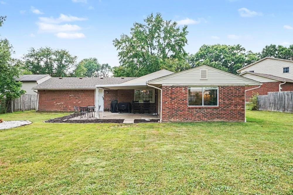 260 Sinclair Court Loveland, OH 45140