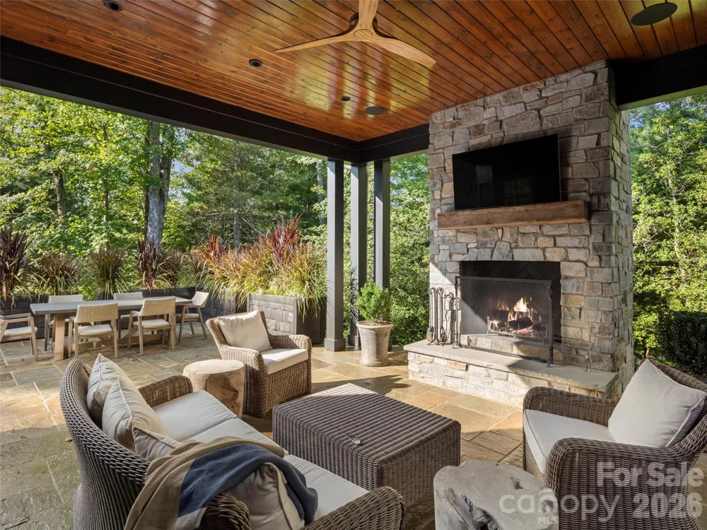 3 Bear Flower Trail Arden, NC 28704