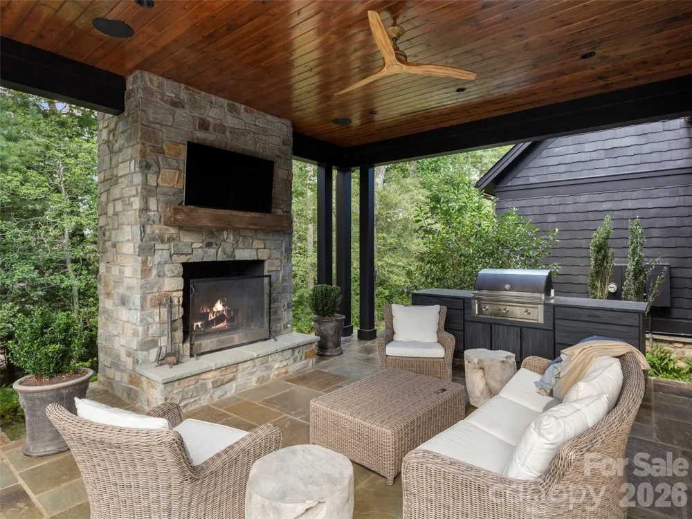 3 Bear Flower Trail Arden, NC 28704
