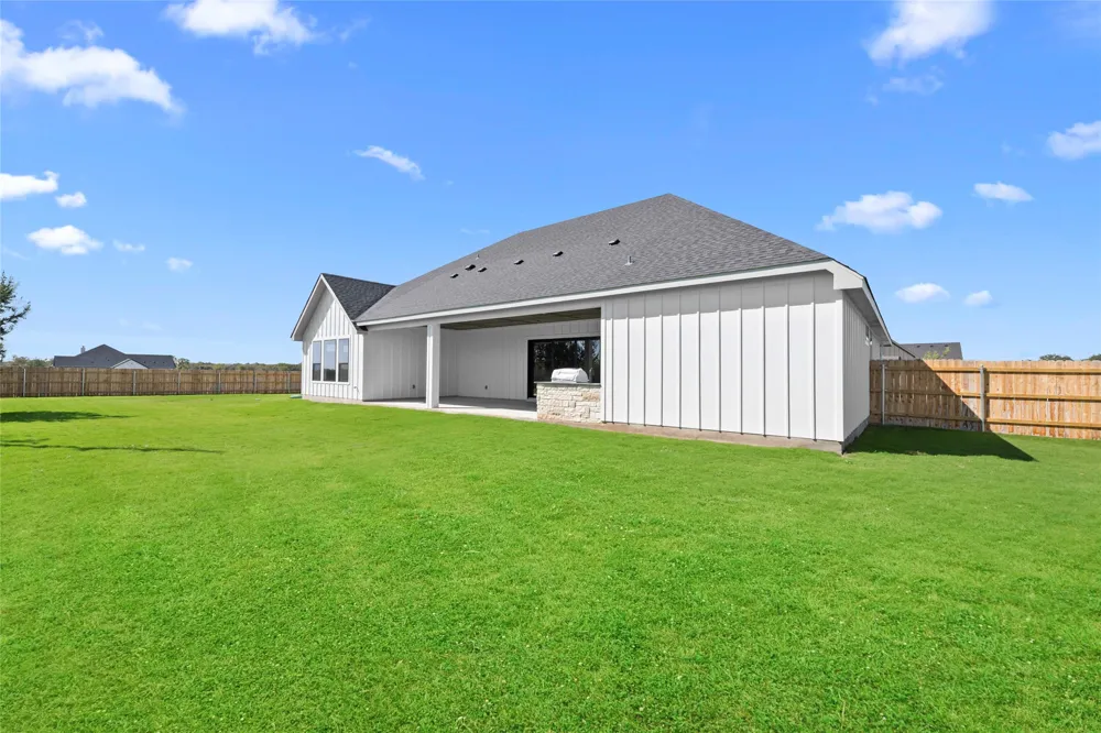 6774 Kings Mill Drive Salado, TX 76571