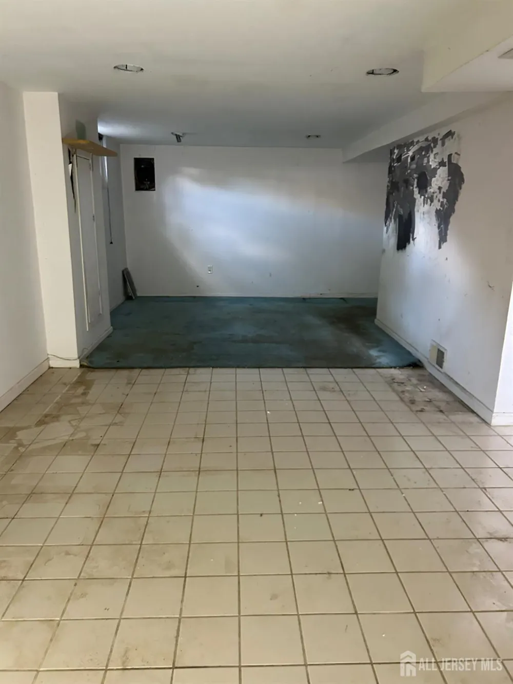 1831 S Central Avenue South Plainfield, NJ 07080
