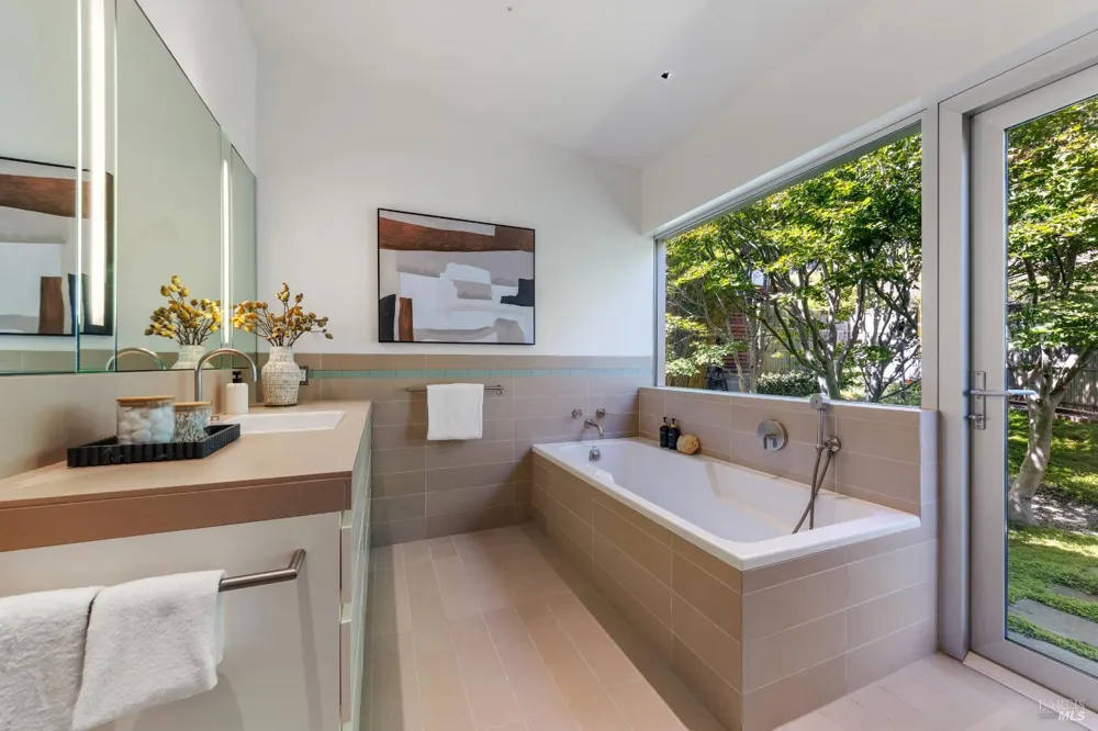 36 Old Landing Road Tiburon, CA 94920