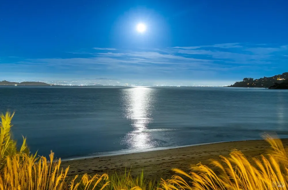 36 Old Landing Road Tiburon, CA 94920