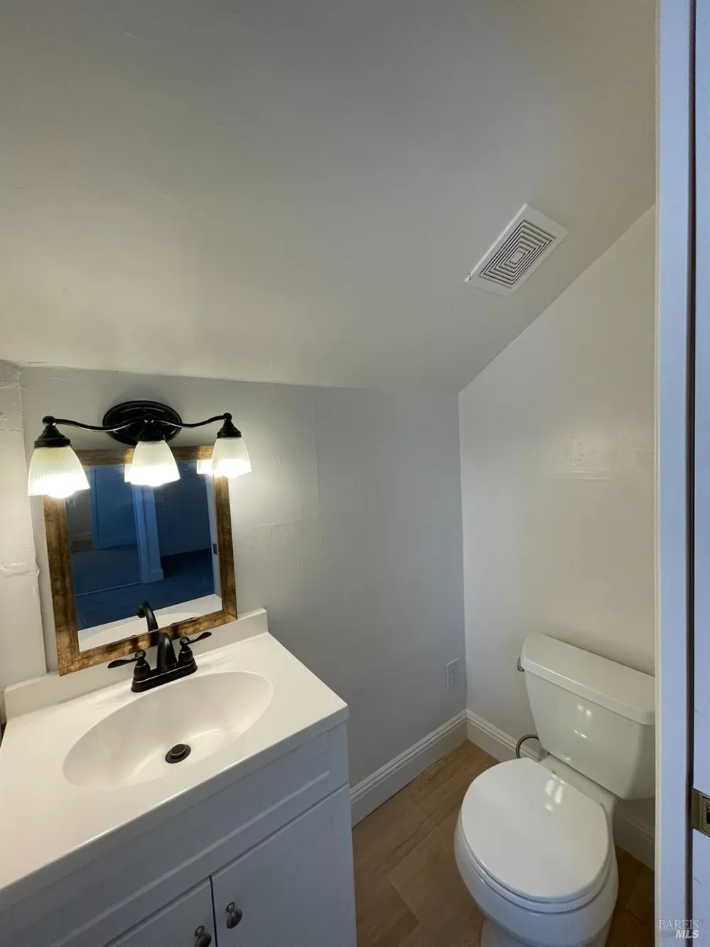 284 S 4th Street Rio Vista, CA 94571