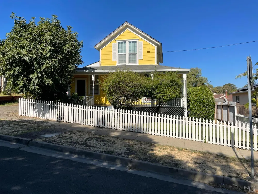 284 S 4th Street Rio Vista, CA 94571