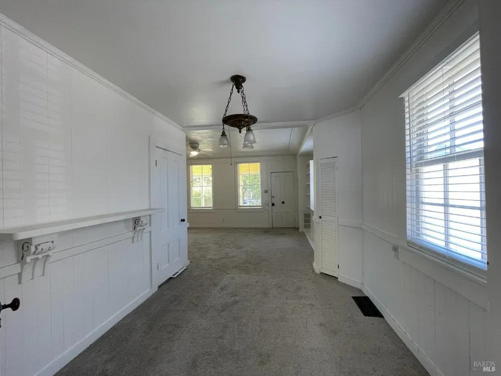284 S 4th Street Rio Vista, CA 94571
