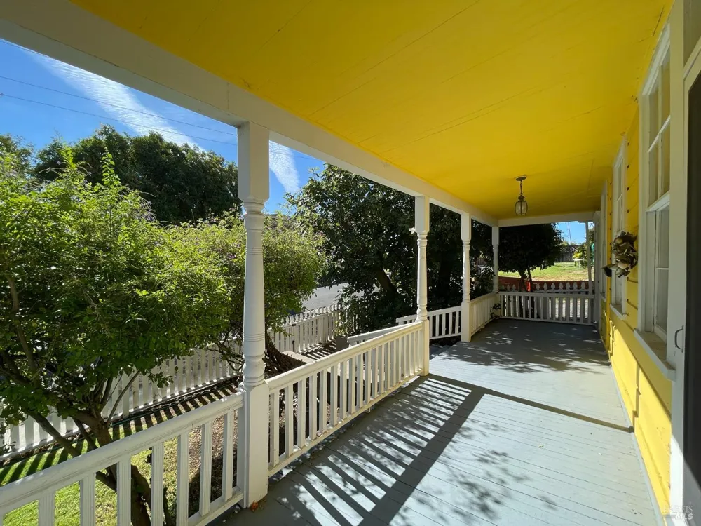 284 S 4th Street Rio Vista, CA 94571