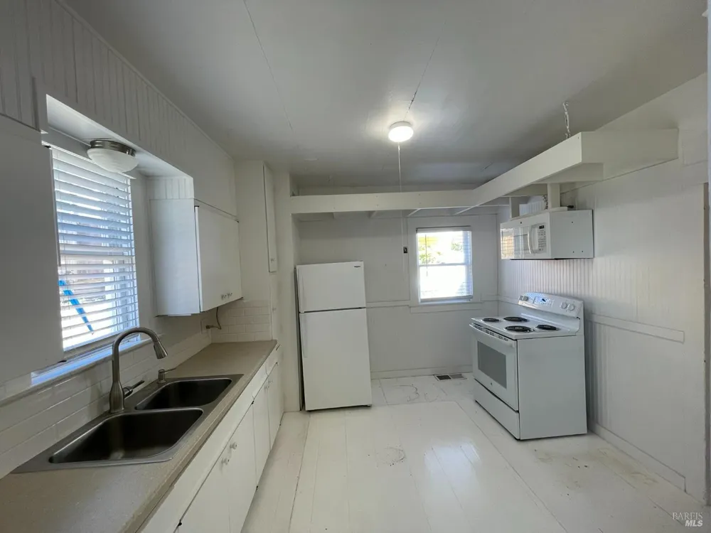 284 S 4th Street Rio Vista, CA 94571