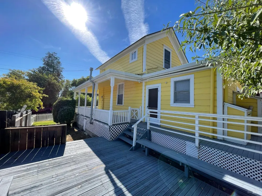 284 S 4th Street Rio Vista, CA 94571