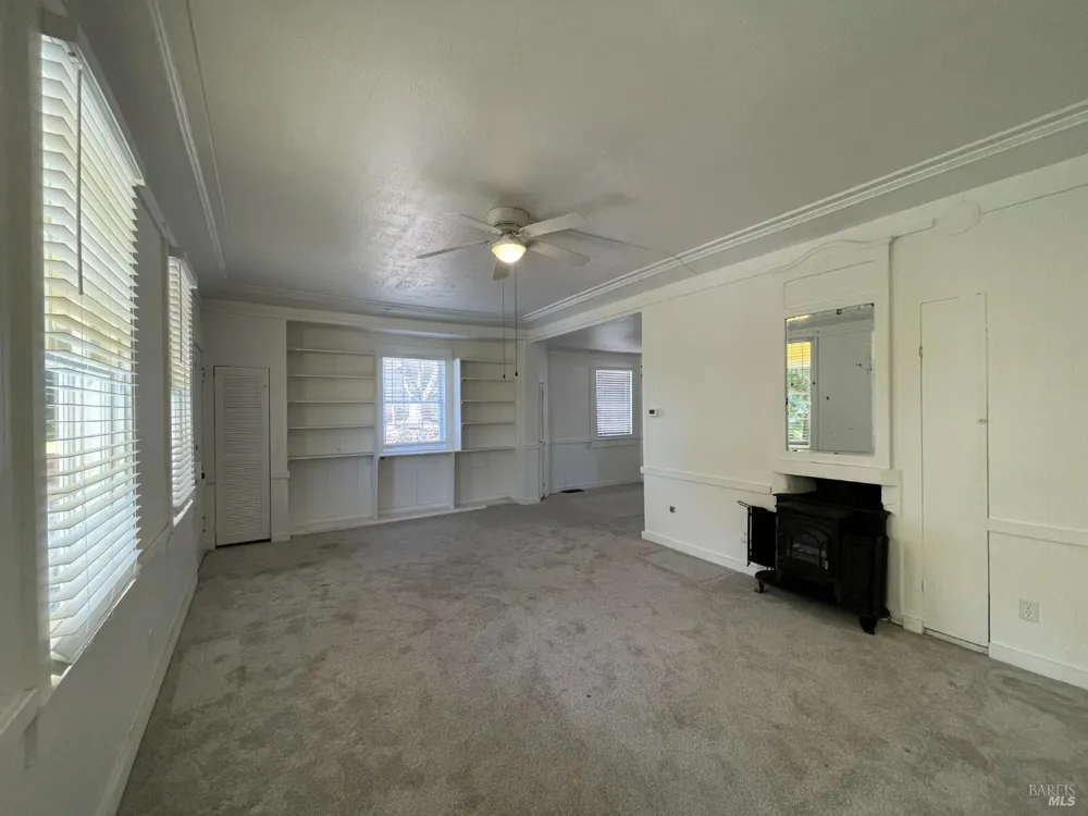 284 S 4th Street Rio Vista, CA 94571
