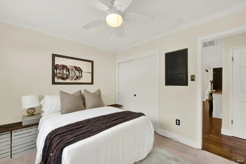 1115 Larkin Way Napa, CA 94558