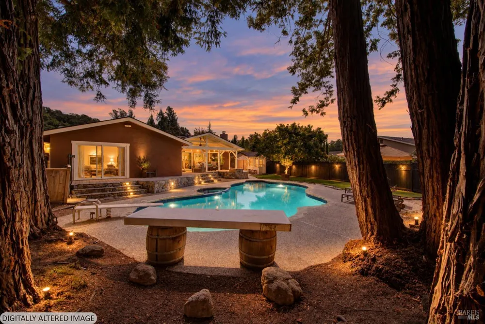 1115 Larkin Way Napa, CA 94558