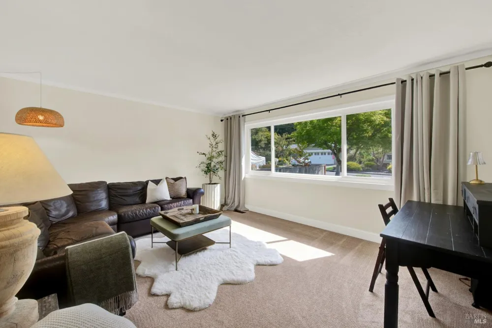 1115 Larkin Way Napa, CA 94558