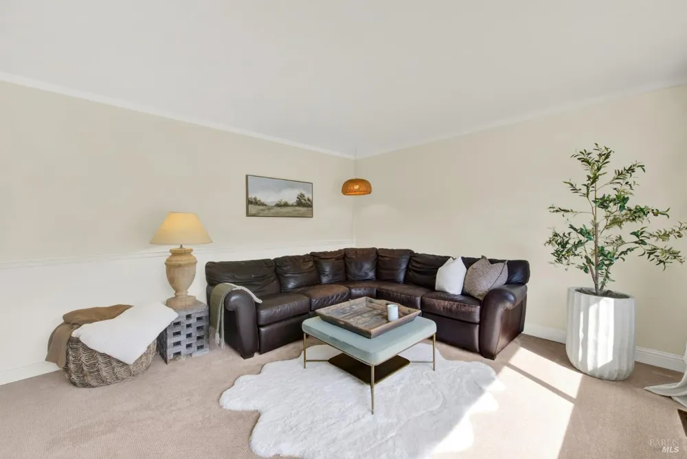 1115 Larkin Way Napa, CA 94558