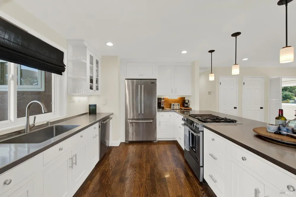 1115 Larkin Way Napa, CA 94558