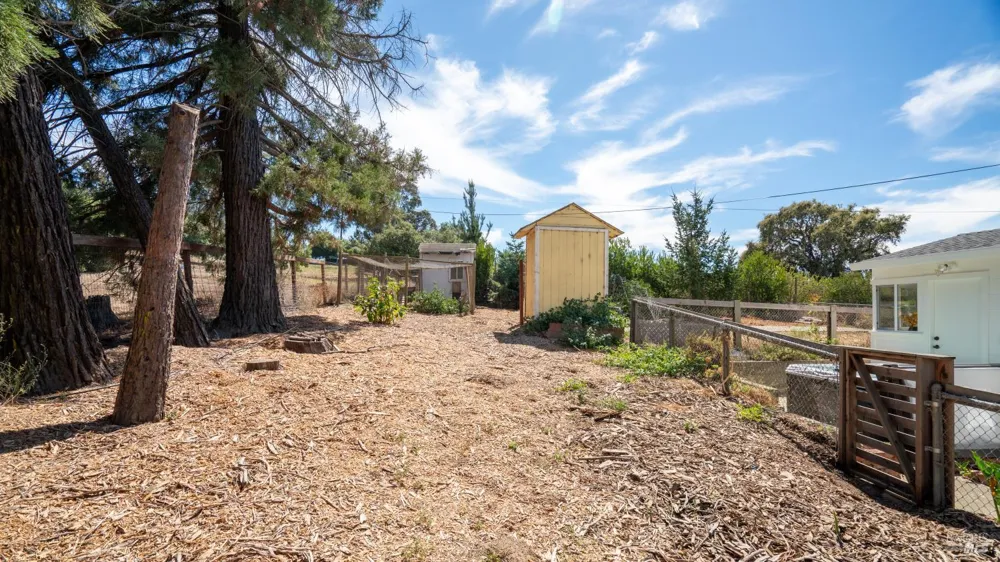 111 Haverfield Lane Petaluma, CA 94952