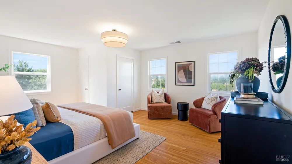 111 Haverfield Lane Petaluma, CA 94952