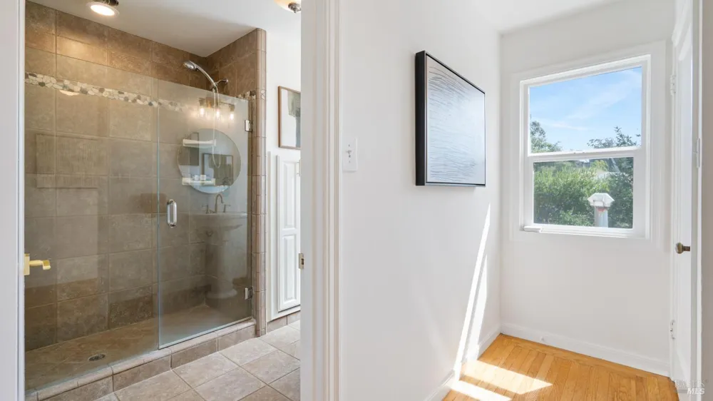 111 Haverfield Lane Petaluma, CA 94952
