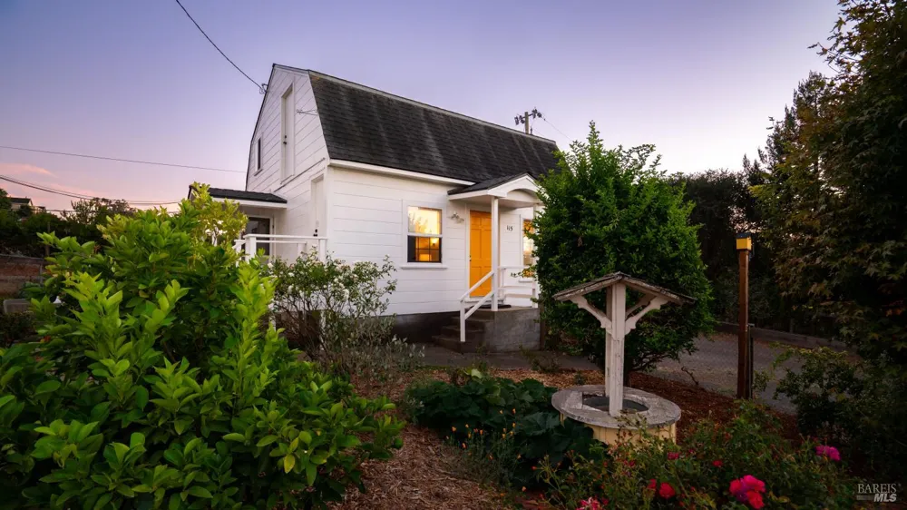 111 Haverfield Lane Petaluma, CA 94952