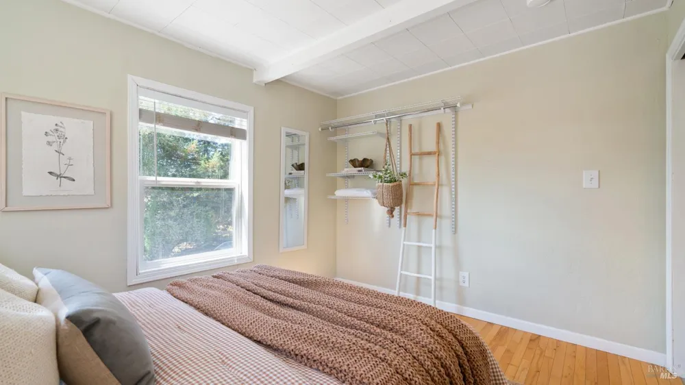 111 Haverfield Lane Petaluma, CA 94952