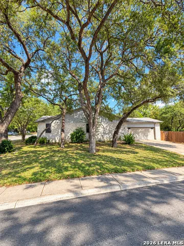 9334 JORWOODS DR San Antonio, TX 78250