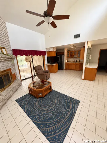9334 JORWOODS DR San Antonio, TX 78250