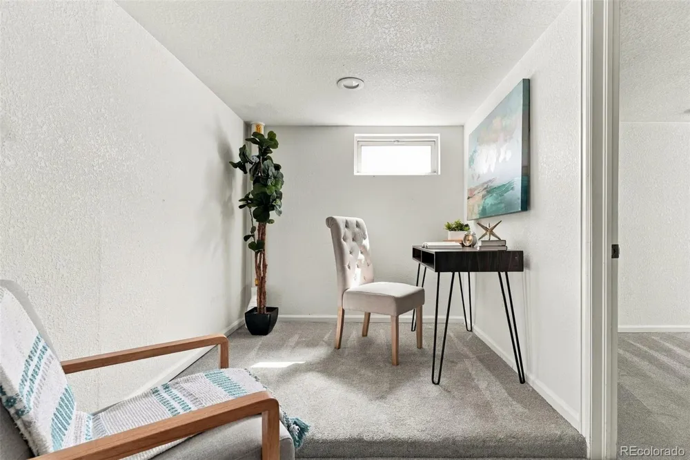 3196 S Logan Street Englewood, CO 80113