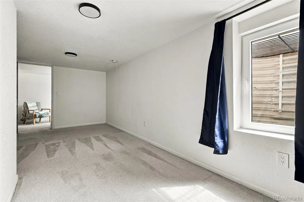 3196 S Logan Street Englewood, CO 80113