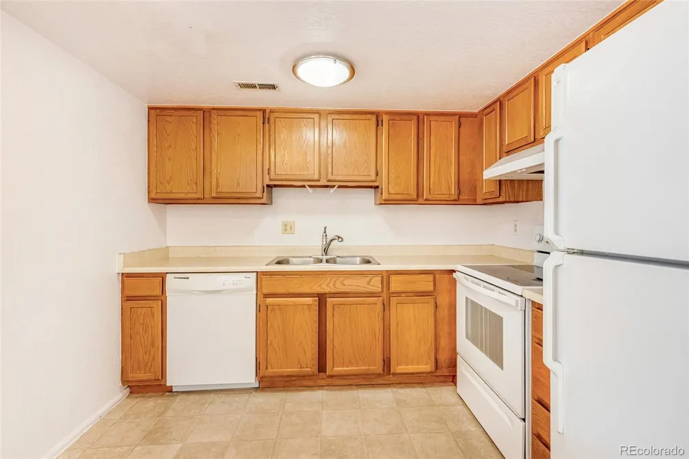 12642 Elm Street Thornton, CO 80241