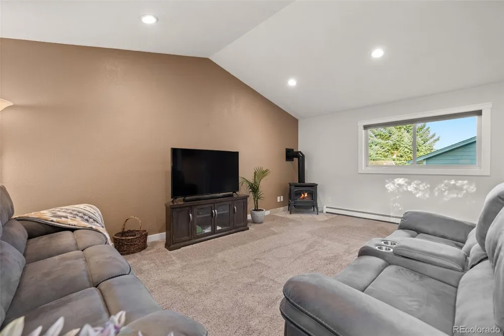 29755 Woods Drive Evergreen, CO 80439