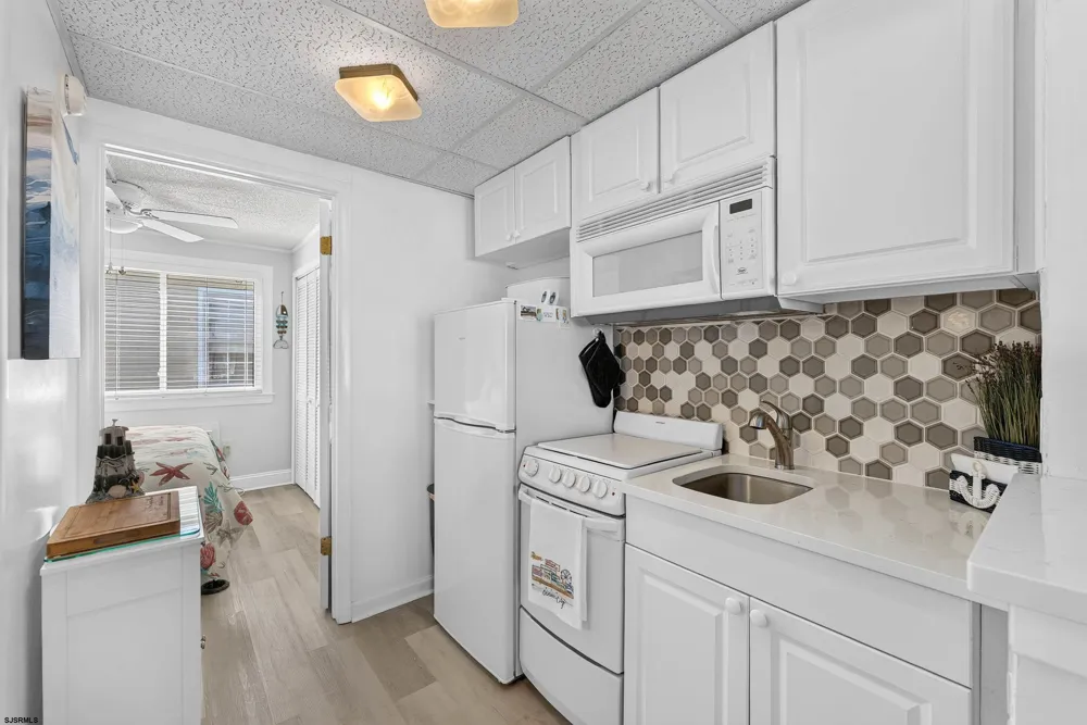 921 Wesley Ave Ocean City, NJ 08226