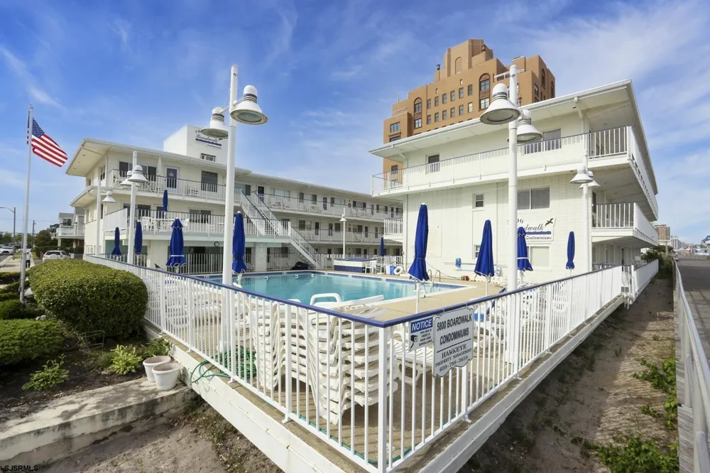 111 S Dudley Ave Ventnor, NJ 08406