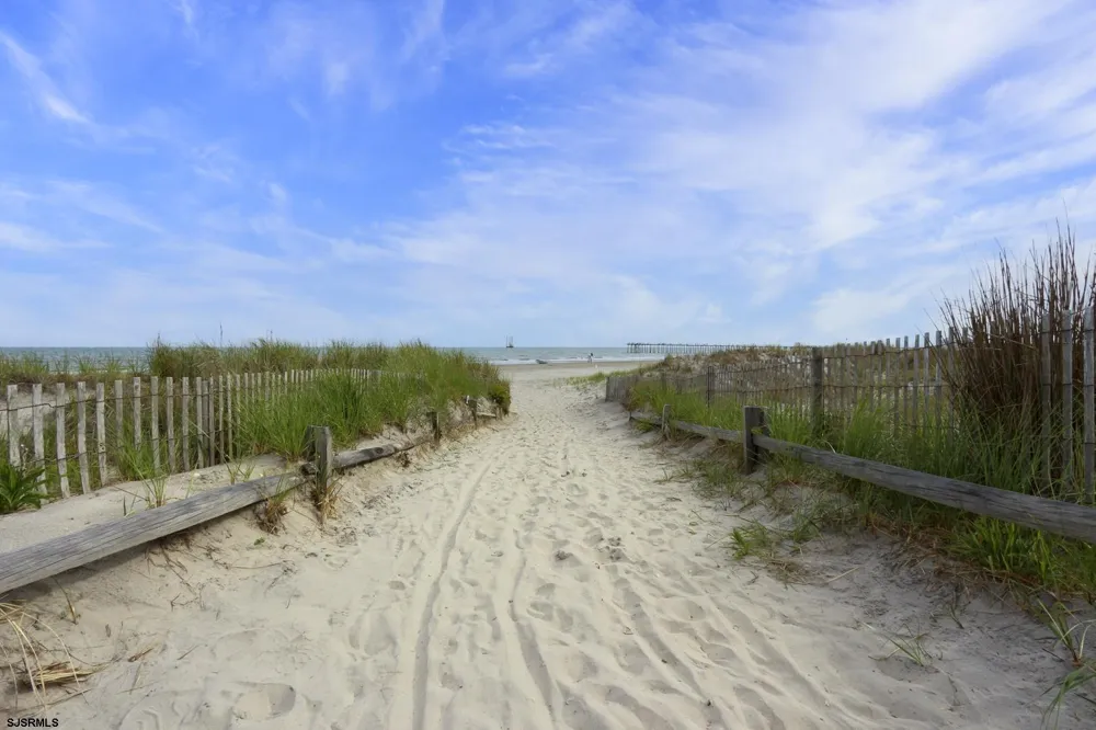 111 S Dudley Ave Ventnor, NJ 08406