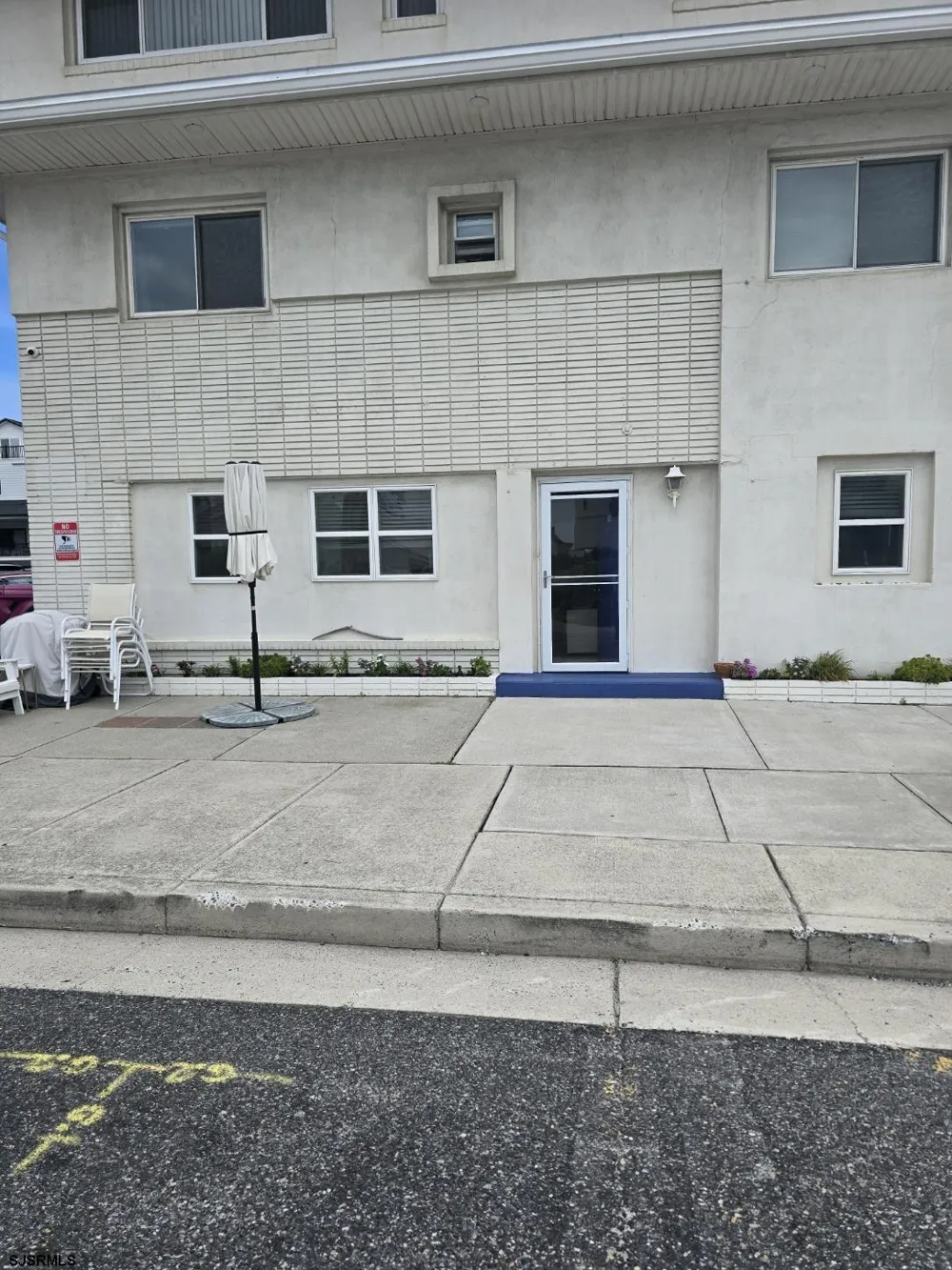111 S Dudley Ave Ventnor, NJ 08406