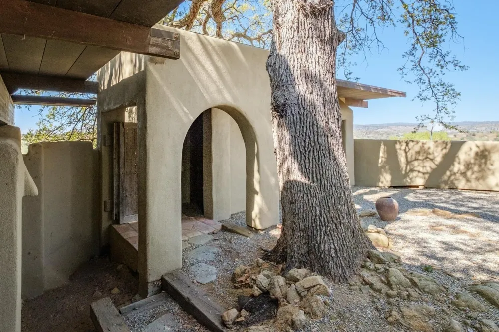 19623 Road 211 Friant, CA 93626