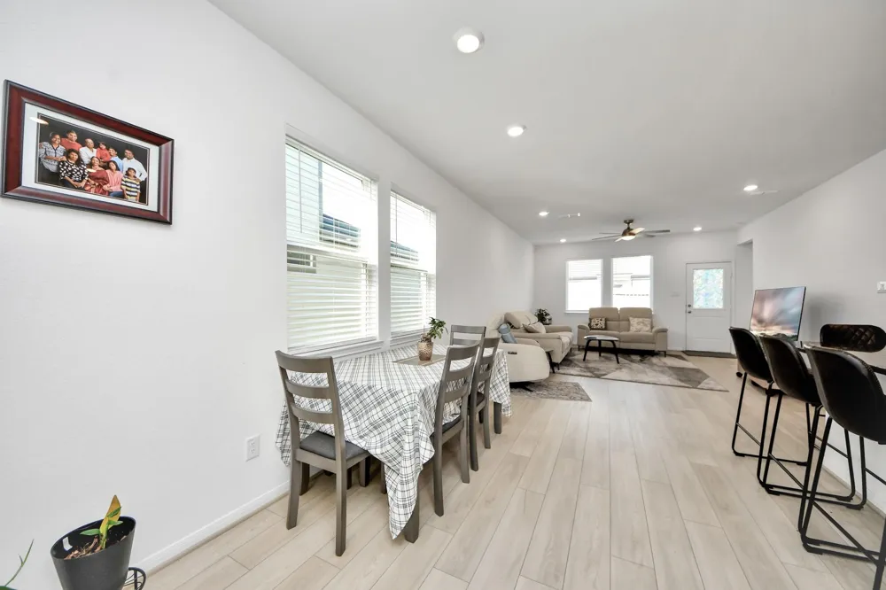 2714 Forest Retreat Lane Missouri City, TX 77489