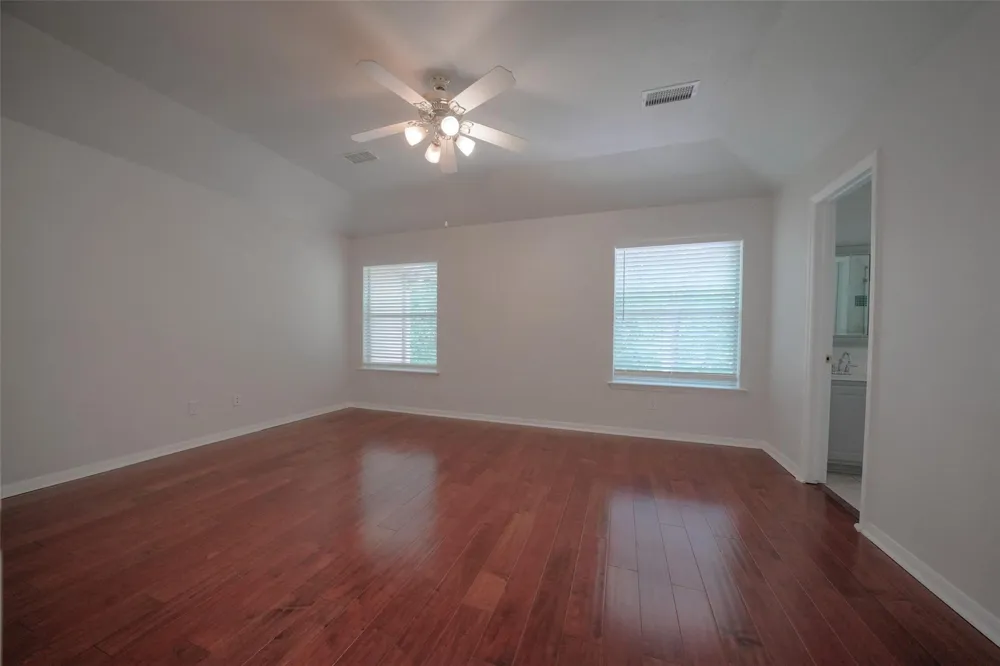 23 Endor Forest Place The Woodlands, TX 77382