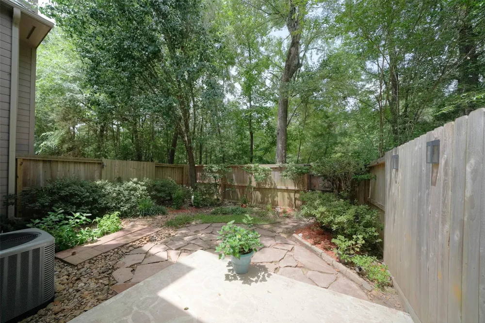 23 Endor Forest Place The Woodlands, TX 77382