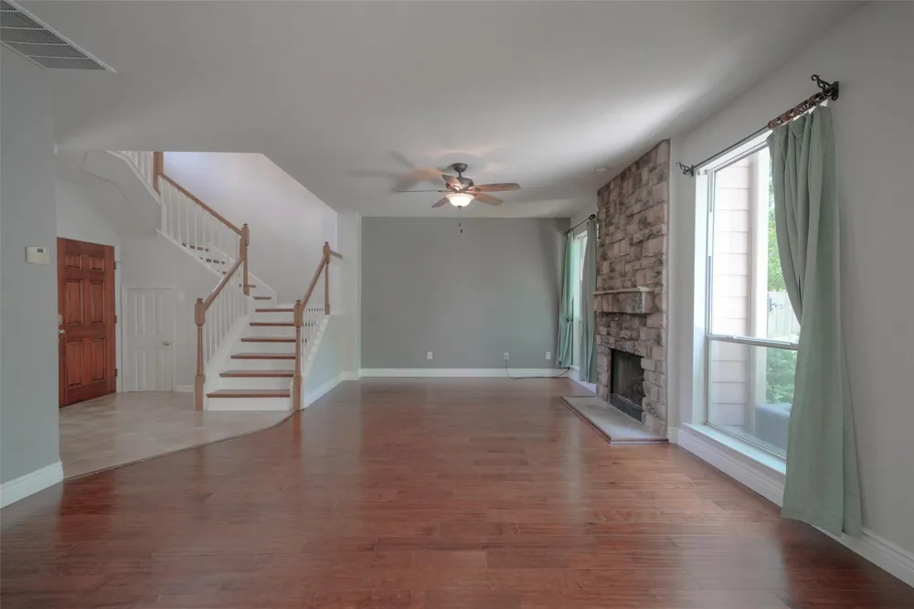 23 Endor Forest Place The Woodlands, TX 77382
