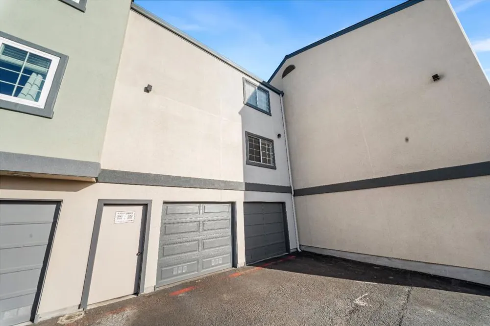 1003 San Antonio Circle #202 Daly City, CA 94014
