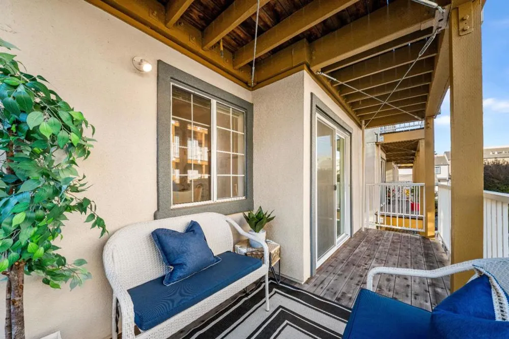1003 San Antonio Circle #202 Daly City, CA 94014