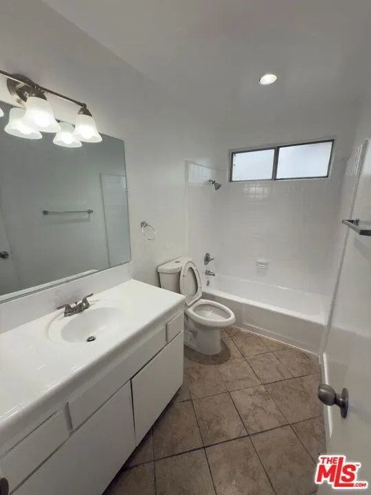 12634 Kalnor Avenue #14 Norwalk, CA 90650