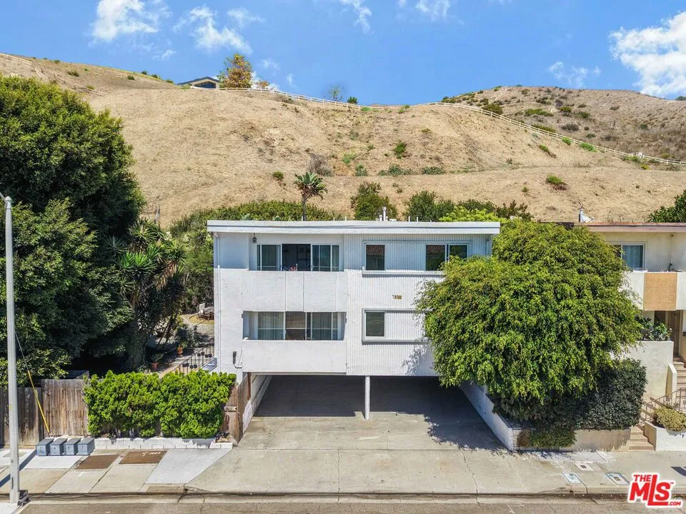 22357 Pacific Coast Highway Malibu, CA 90265