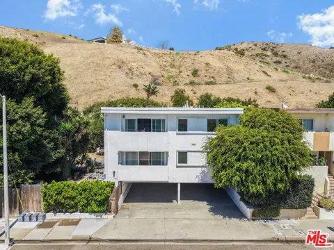 22357 Pacific Coast Highway