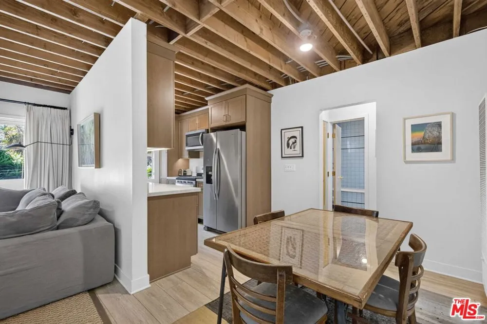 22357 Pacific Coast Highway Malibu, CA 90265