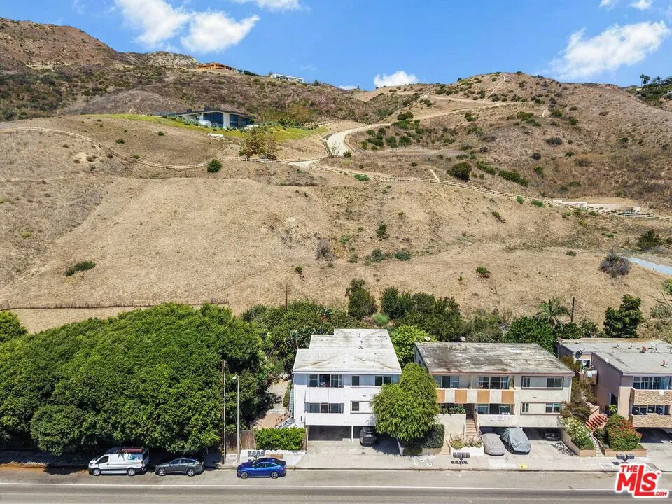 22357 Pacific Coast Highway Malibu, CA 90265