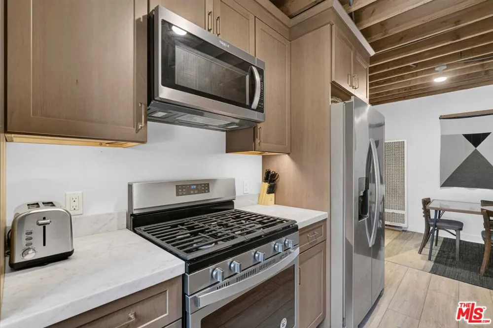22357 Pacific Coast Highway Malibu, CA 90265