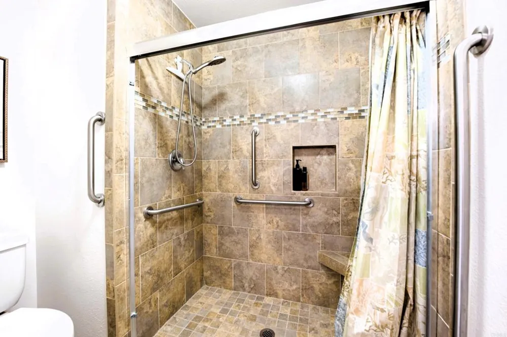 2959 Lexington Circle Carlsbad, CA 92010