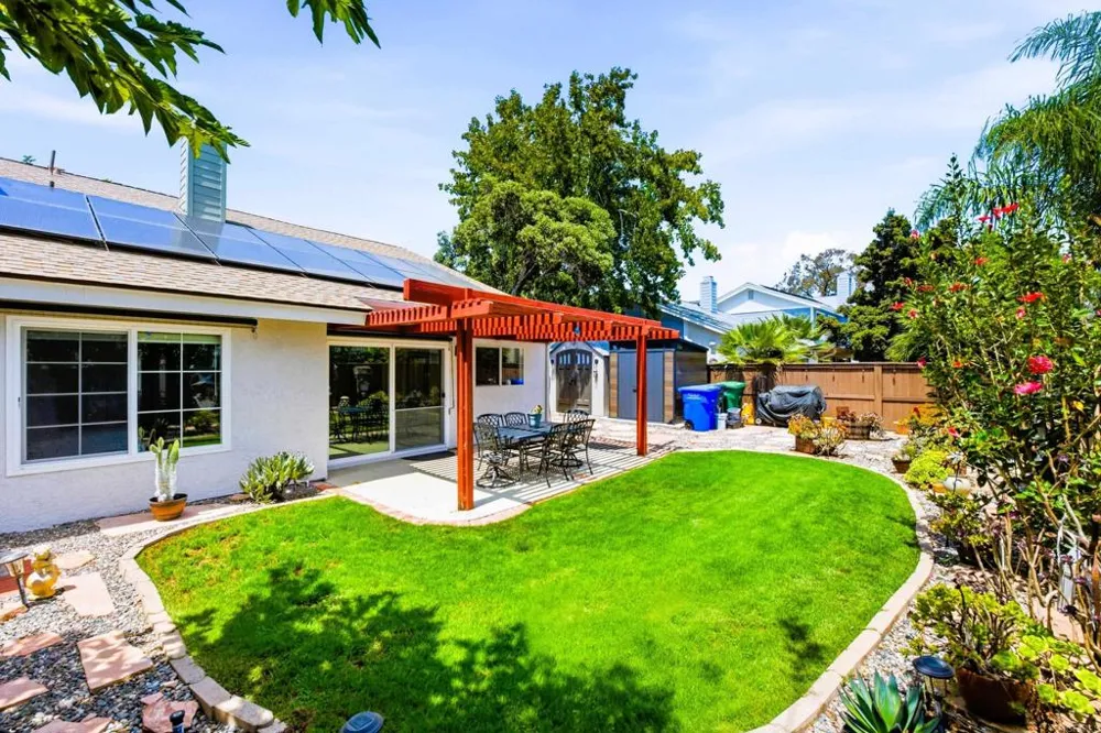 2959 Lexington Circle Carlsbad, CA 92010