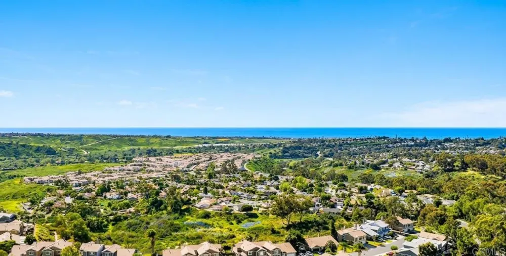 2959 Lexington Circle Carlsbad, CA 92010